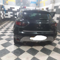 voitures-renault-clio-4-2016-gt-line-bouderbala-bouira-algerie