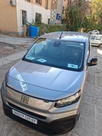 السيارات-النفعية-fiat-doblo-2025-بسكرة-الجزائر
