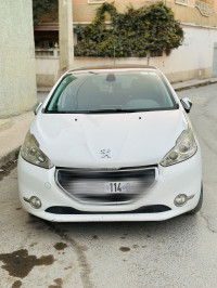 voitures-peugeot-208-2014-allure-ain-beida-oum-el-bouaghi-algerie