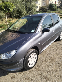 voitures-peugeot-206-2006-alger-centre-algerie