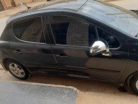 voitures-peugeot-207-2007-chlef-algerie