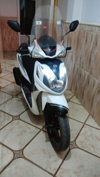 motos-et-scooters-scooter-sym-sr-150-cc-2022-bekkouche-lakhdar-skikda-algerie