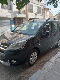 voitures-citroen-berlingo-multispace-2016-akbou-bejaia-algerie