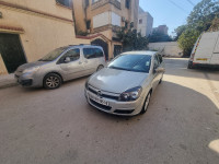 voitures-opel-astra-2005-cheraga-alger-algerie