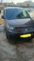 voitures-fiat-doblo-2024-italie-skikda-algerie