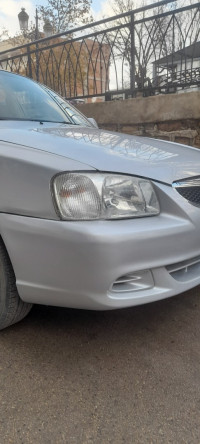 voitures-hyundai-accent-2010-gls-medea-algerie