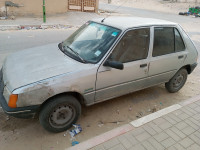 voitures-peugeot-205-1984-el-oued-algerie