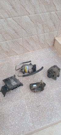 المحرك-و-علبة-السرعة-ابياس-clio-3-باب-الزوار-الجزائر