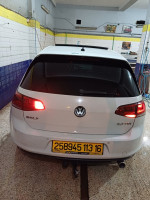 voitures-volkswagen-golf-7-2013-bleumotio-algerie