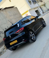 voitures-renault-clio-5-2023-rs-line-chlef-algerie