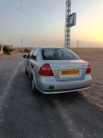 voitures-chevrolet-aveo-4-portes-2015-la-toute-bounoura-ghardaia-algerie