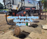 nettoyage-jardinage-camion-debouchage-vidange-fosse-septique-said-hamdine-alger-algerie