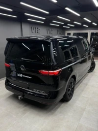 Volkswagen multivan 2023 edition black