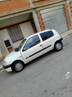 voitures-renault-clio-2-1999-barika-batna-algerie