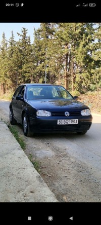 سيارات-volkswagen-golf-4-1999-البليدة-الجزائر