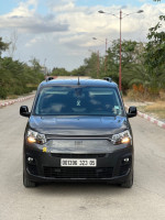 utilitaire-fiat-doblo-2023-batna-algerie