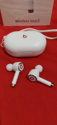 beats tour 3 thumbnail 3