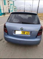 voitures-skoda-fabia-2009-algerie