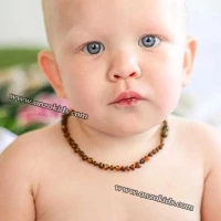 Collier d'ambre pour bébé