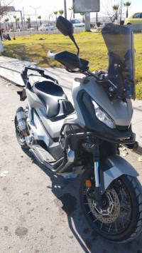 motos-et-scooters-honda-xadv-2019-constantine-algerie