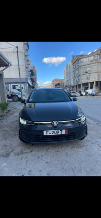 voitures-volkswagen-golf-8-2021-style-constantine-algerie