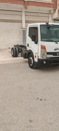 utilities-nissan-cabstar-2014-oued-zenati-guelma-algeria