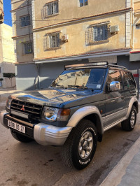 voitures-mitsubishi-pajero-court-1993-mostaganem-algerie