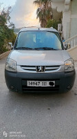 voitures-peugeot-partner-2011-origin-ain-hessania-guelma-algerie