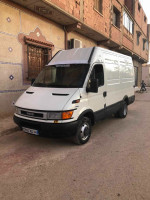 fourgon-c13-iveco-2002-khemis-miliana-ain-defla-algerie