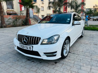 voitures-mercedes-classe-c-2014-250-avantgarde-beni-mered-blida-algerie