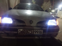 voitures-renault-megane-1-1999-bordj-el-kiffan-alger-algerie