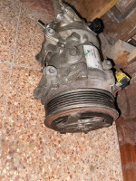 pieces-moteur-compresseur-climatiseur-c4307-hdi-bab-el-oued-alger-algerie