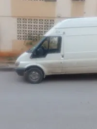 Ford transit Forgon ford transit 2005