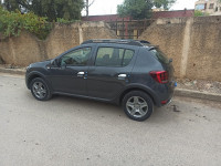 voitures-dacia-sandero-2018-stepway-restylee-bouira-algerie