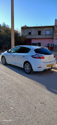 voitures-renault-megane-3-2015-gt-line-el-ghomri-mascara-algerie