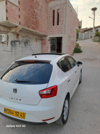 voitures-seat-ibiza-2012-fully-toit-ouvrant-grarem-gouga-mila-algerie