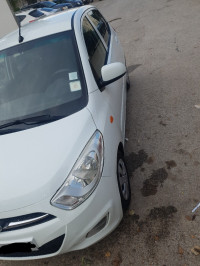 voitures-hyundai-i10-2014-gls-guelma-algerie