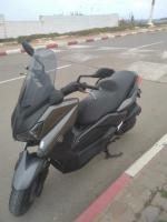 motos-scooters-yamaha-xmax-125cc-2018-ain-benian-alger-algerie