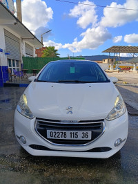 voitures-peugeot-208-2015-allure-bouhadjar-el-tarf-algerie