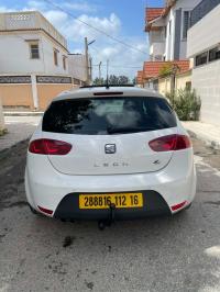 سيارات-seat-leon-2012-البليدة-الجزائر