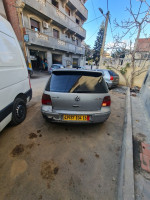 voitures-volkswagen-golf-4-2004-zeralda-alger-algerie