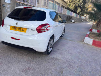 voitures-peugeot-208-2015-allure-arris-batna-algerie