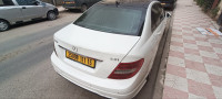 berline-mercedes-classe-c-2011-akbil-tizi-ouzou-algerie