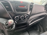 عربة-نقل-iveco-2019-البويرة-الجزائر