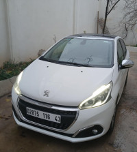 voitures-peugeot-208-2016-allure-facelift-chelghoum-laid-mila-algerie