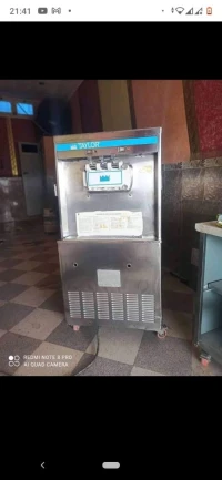 Machine a creme 