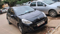 voitures-renault-clio-3-2011-dynamique-blida-algerie