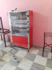 عتاد مطعم للبيع 