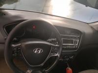 moyenne-berline-hyundai-i20-2018-extreme-el-oued-algerie