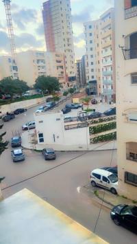 شقة-كراء-3-غرف-الجزائر-حيدرة